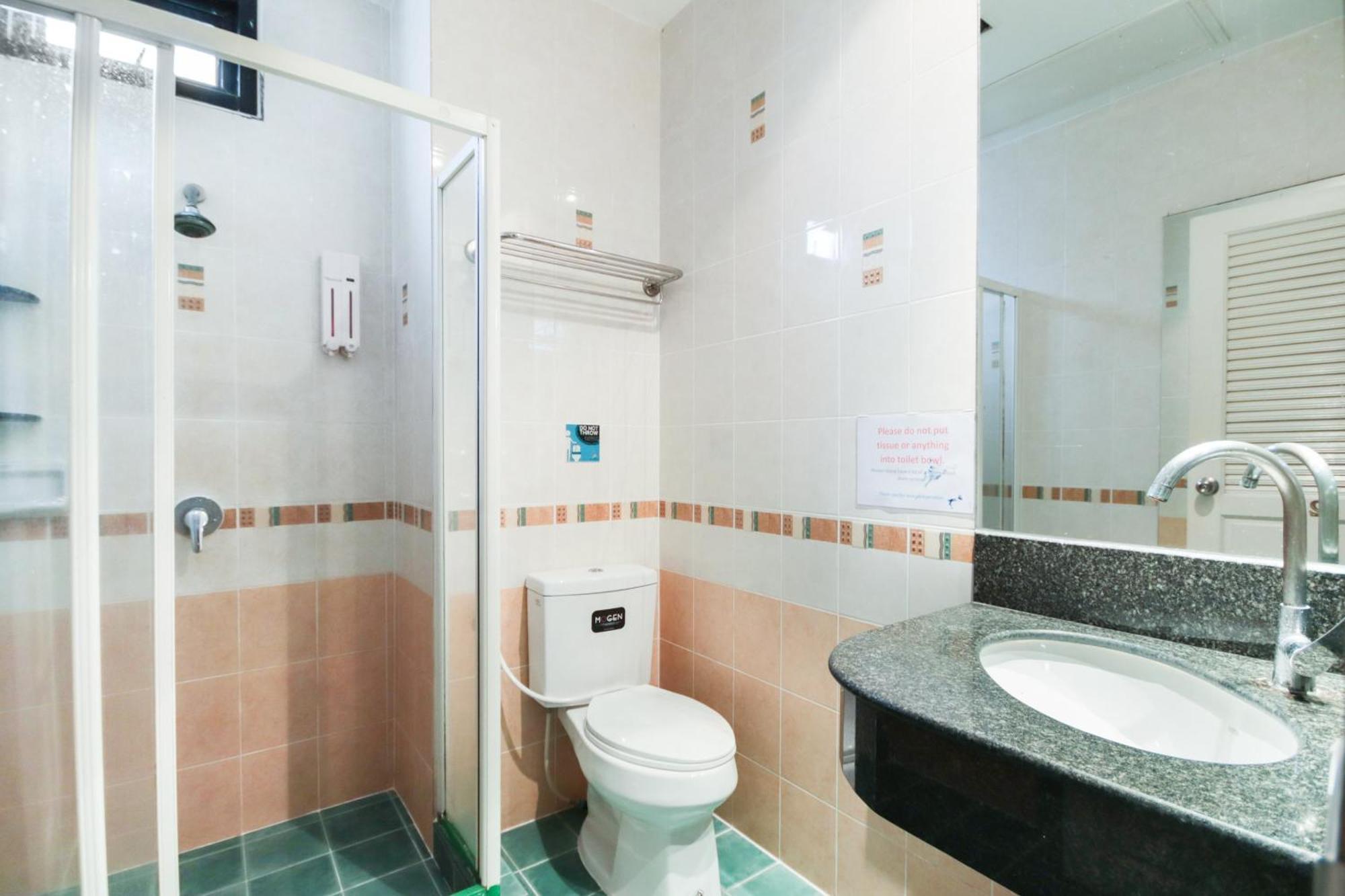 Oyo 1074 Fin Hostel Kata Beach  Zewnętrze zdjęcie