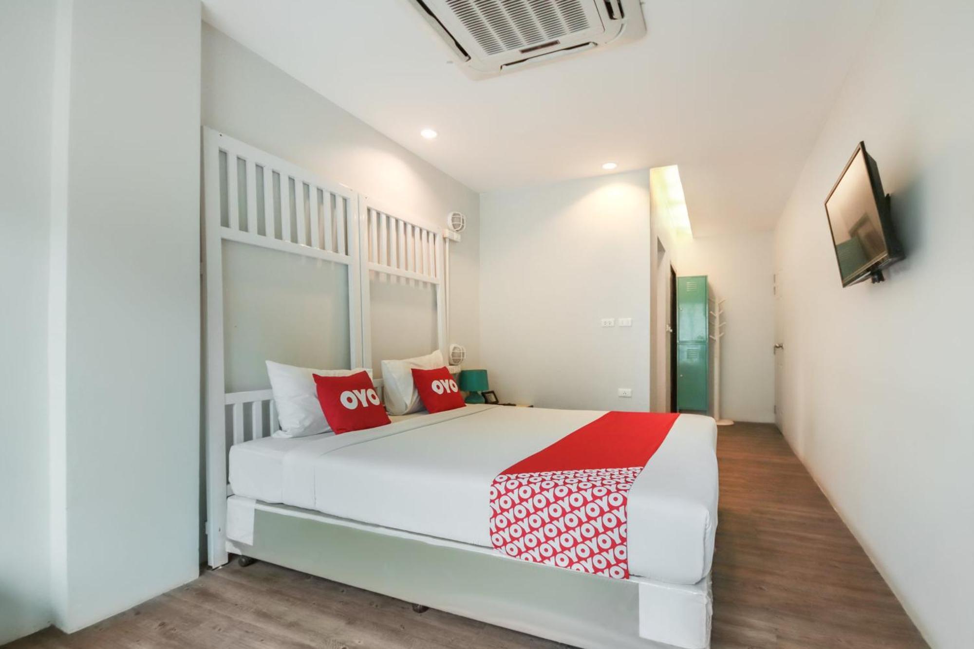 Oyo 1074 Fin Hostel Kata Beach  Zewnętrze zdjęcie