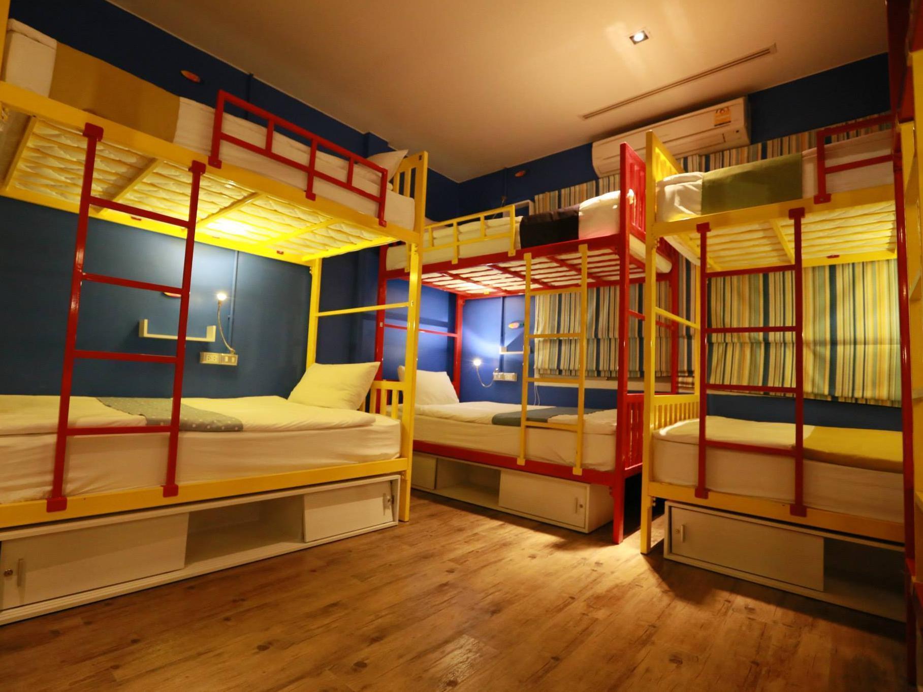 Oyo 1074 Fin Hostel Kata Beach  Zewnętrze zdjęcie
